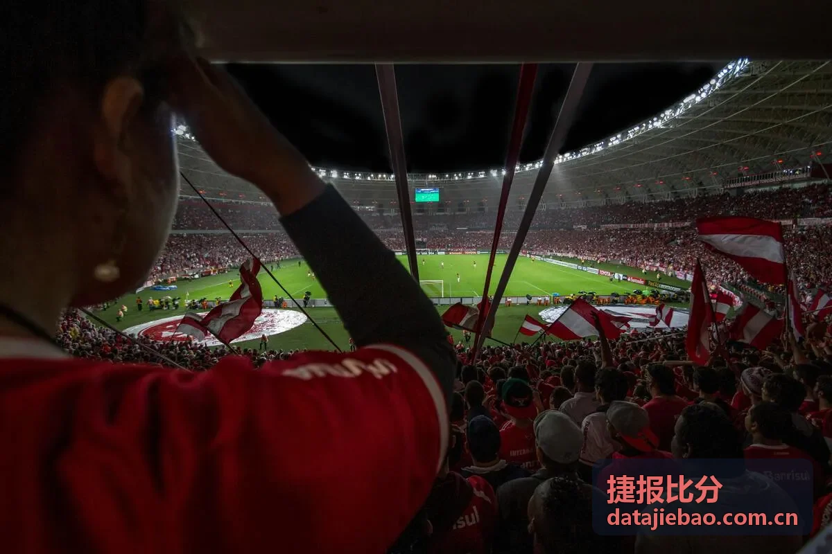 捷报比分热门赛事-英超焦点战